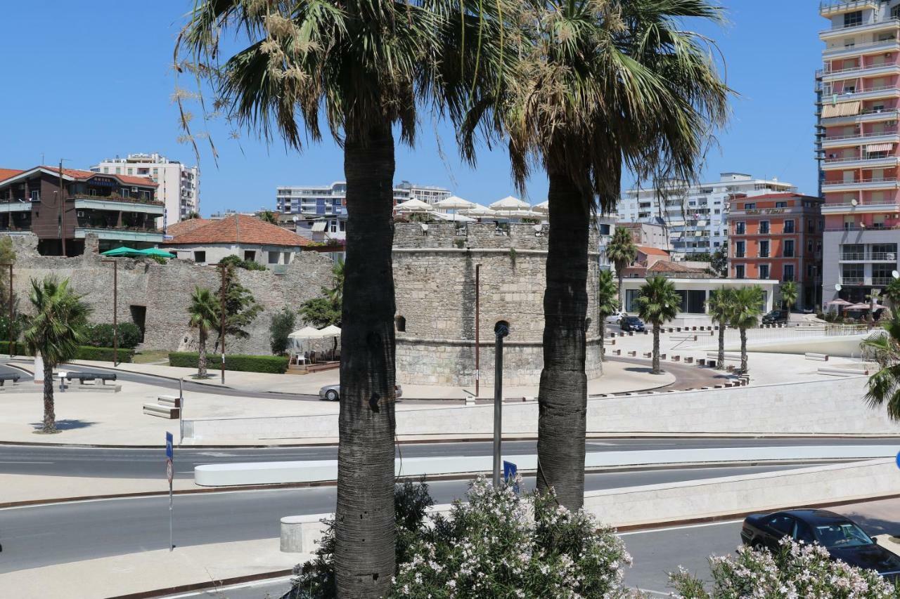 Hotel Kloest Durrës Kültér fotó