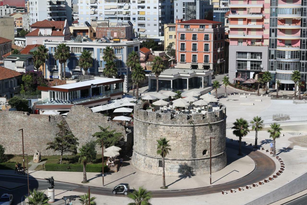 Hotel Kloest Durrës Kültér fotó